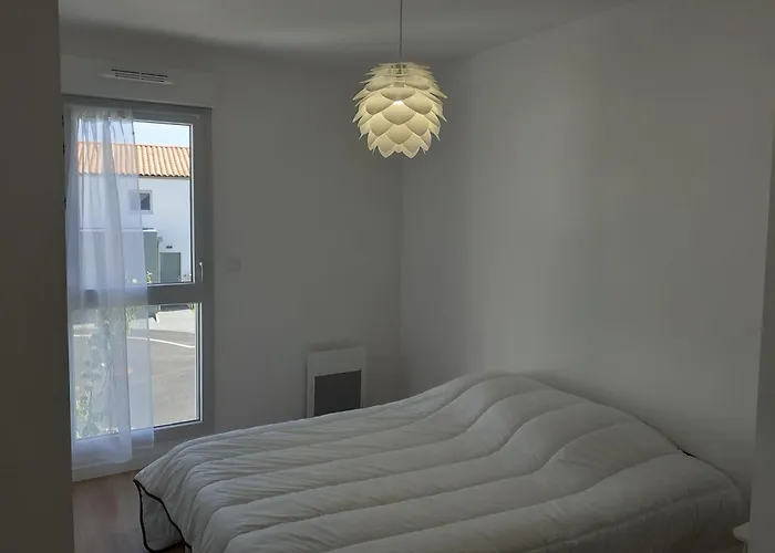 Neuf 65 M2 Lumineux Au Calme Balcon Et Parking *