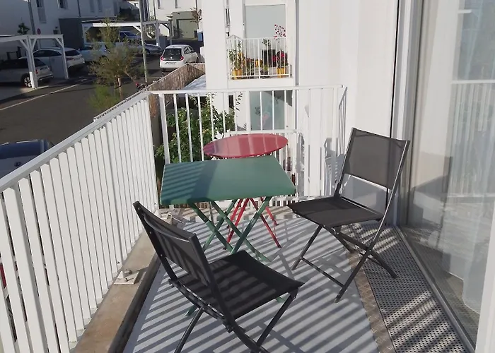 Neuf 65 M2 Lumineux Au Calme Balcon Et Parking *